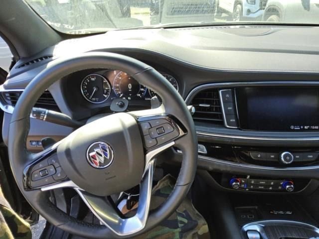 2024 Buick Enclave Avenir photo 3