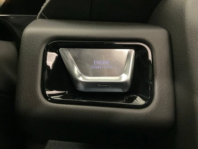 2026 GMC Yukon XL Denali - Photo 17