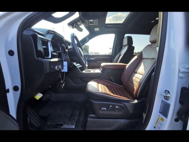 2025 Gmc Sierra 3500 HD Denali Ultimate photo 4