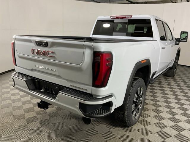 2026 GMC Sierra 3500HD Denali - Photo 7