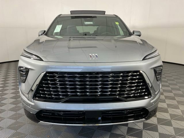 2026 Buick Enclave Avenir photo 2