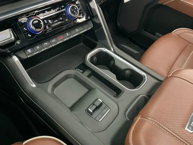 2025 GMC Sierra 3500HD Denali Ultimate - Photo 14