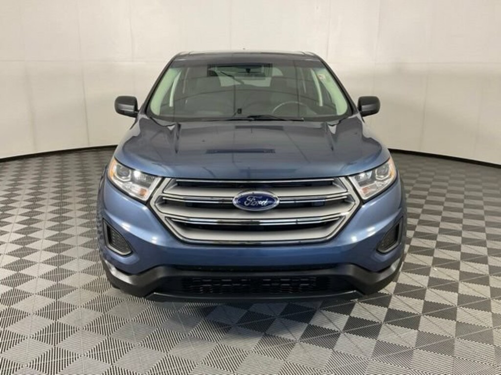 Used 2018 Ford Edge SE