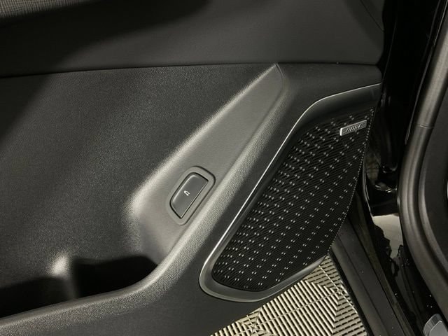 2026 Buick Enclave Preferred - Photo 29