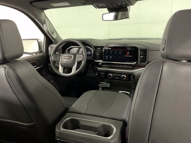 2026 GMC Sierra 1500 SLT - Photo 15