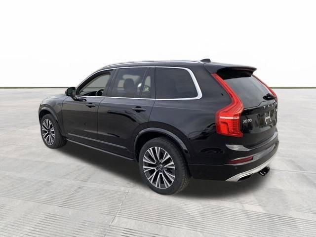2021 Volvo XC90 Momentum photo 4