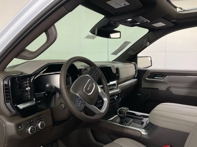 2026 GMC Sierra 1500 SLT - Photo 21