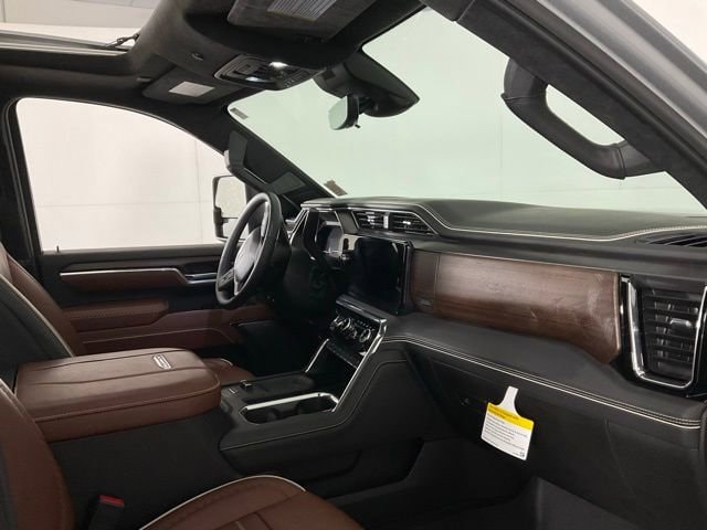 2025 GMC Sierra 3500HD Denali Ultimate - Photo 30