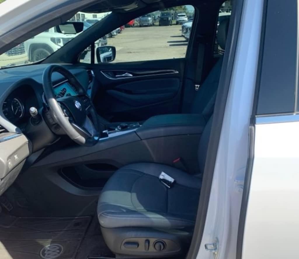 Used 2024 Buick Enclave Essence SUV