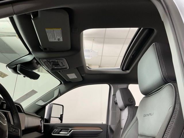 2026 GMC Sierra 3500HD Denali - Photo 23