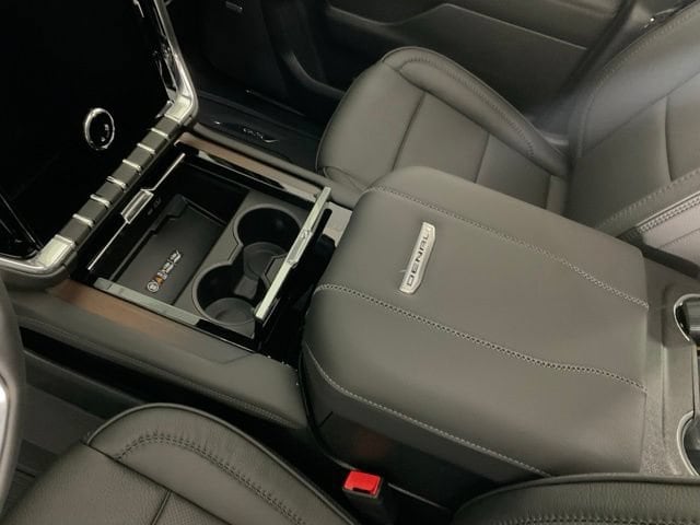 2026 GMC Yukon XL Denali - Photo 22