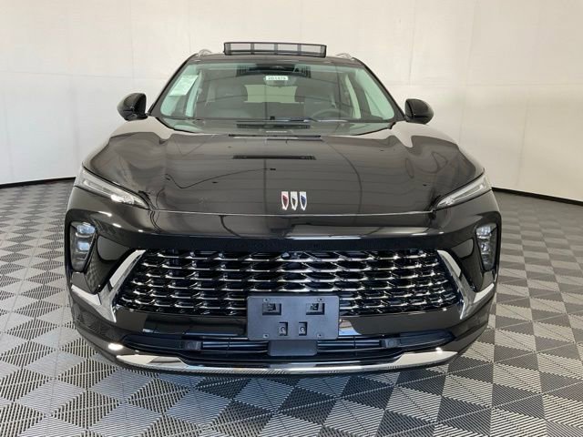 2025 Buick Envision Avenir photo 2