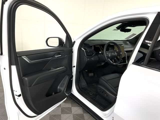 2026 GMC Acadia Elevation - Photo 29