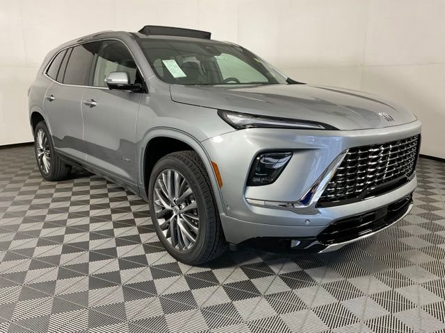 2026 Buick Enclave Avenir photo 3