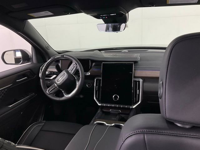2026 GMC Acadia Denali - Photo 31