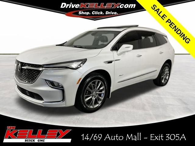 2024 Buick Enclave Avenir's photo