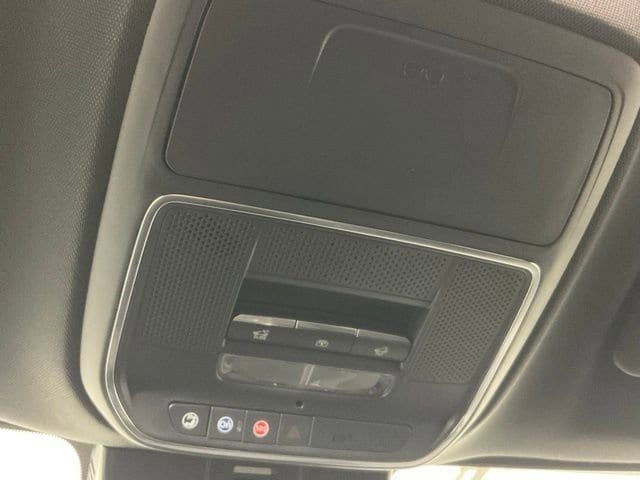 2026 GMC Acadia Denali - Photo 17