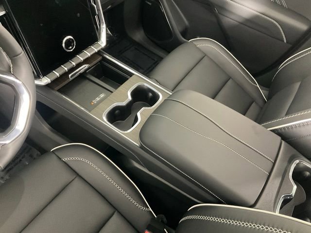2026 GMC Acadia Denali - Photo 21