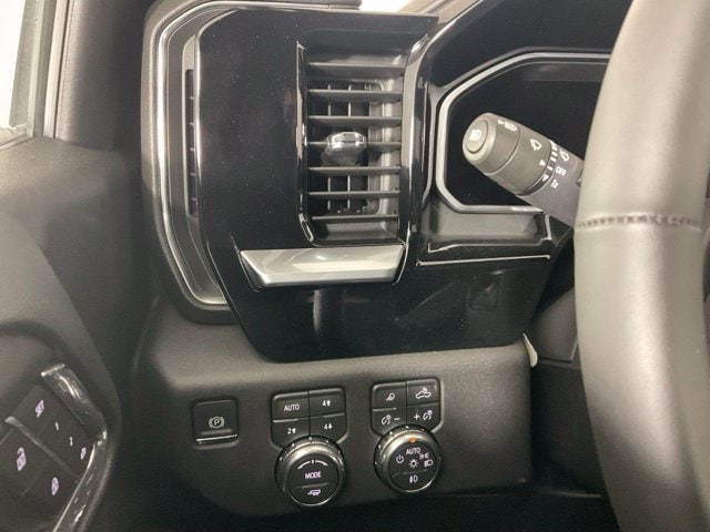 2026 GMC Sierra 1500 SLT - Photo 20