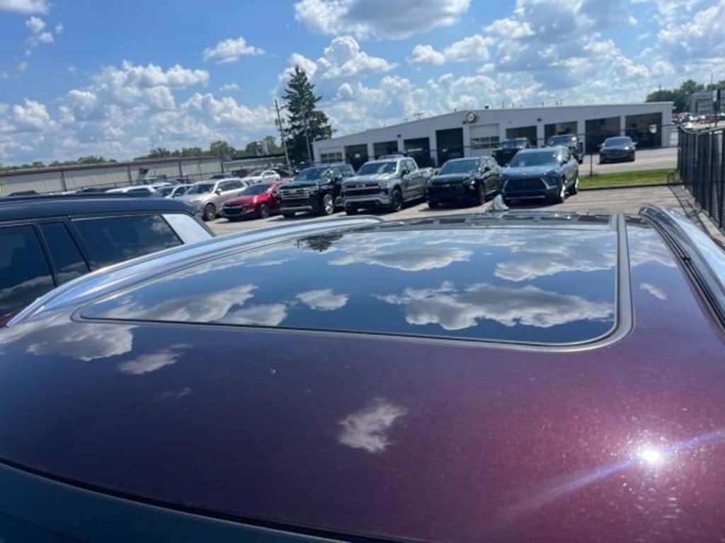 Used 2021 Buick Envision Avenir SUV