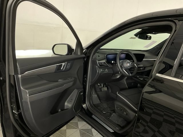 2026 Buick Enclave Preferred - Photo 27