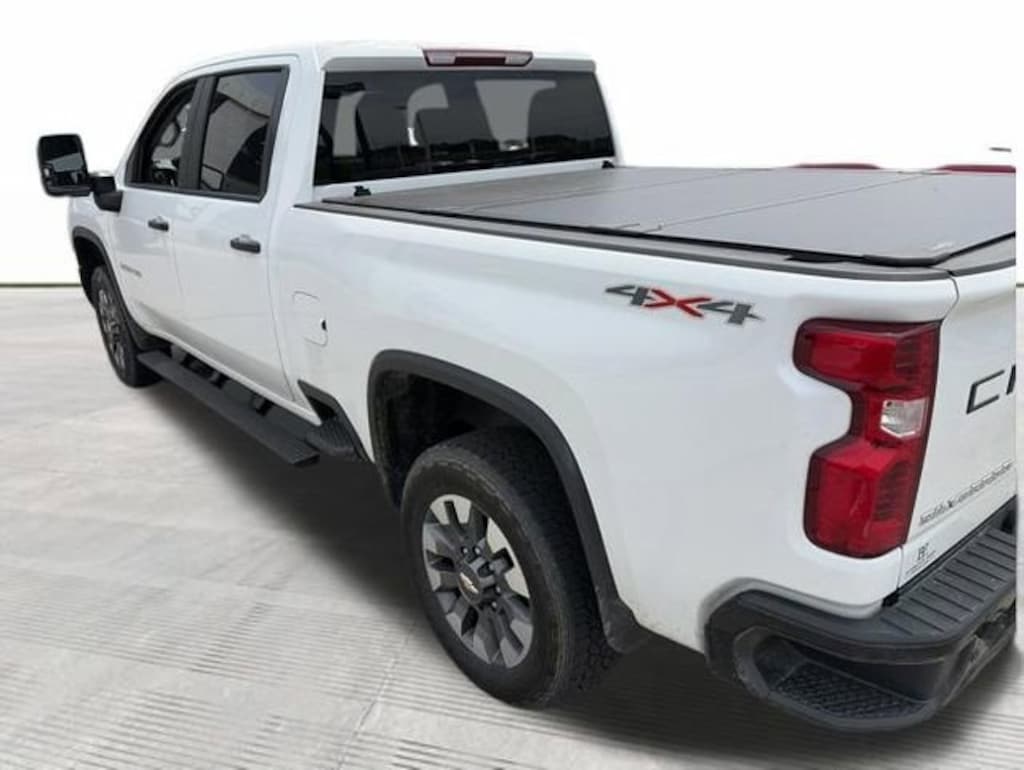 Used 2024 Chevrolet Silverado 2500 HD Custom Truck