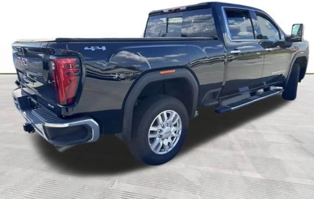Used 2024 GMC Sierra 2500 HD SLT Truck