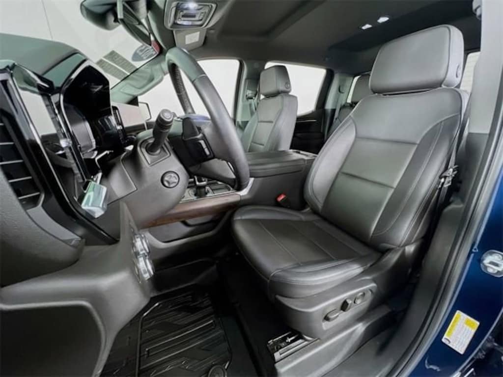 Used 2023 GMC Sierra 1500 SLT Truck