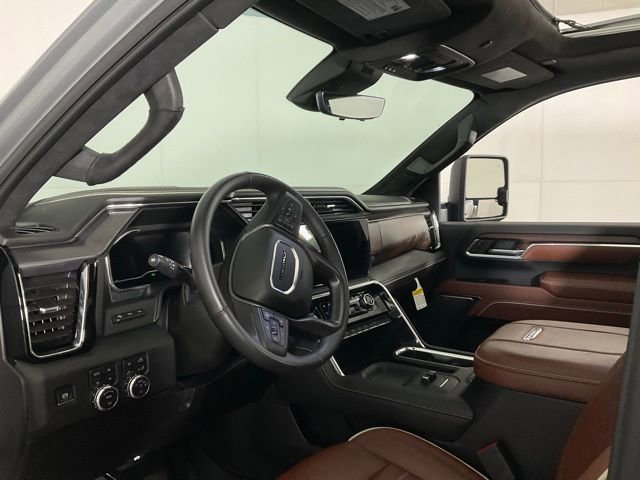 2025 GMC Sierra 3500HD Denali Ultimate - Photo 22