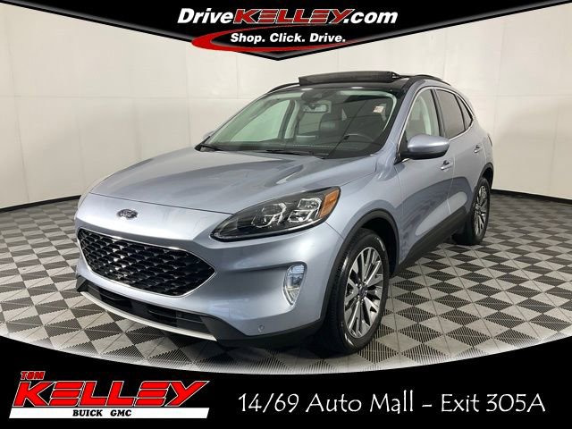2022 Ford Escape Titanium Hybrid
