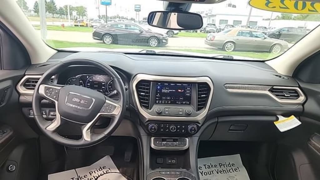 Used 2023 GMC Acadia Denali SUV