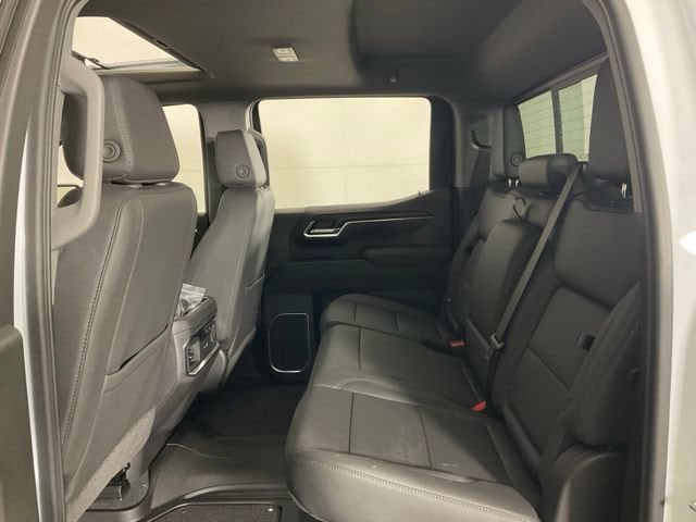 2026 GMC Sierra 1500 SLT - Photo 34