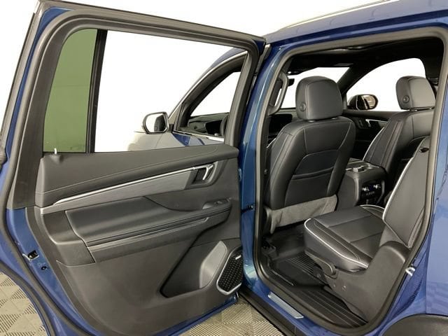 2026 Buick Enclave Preferred - Photo 33