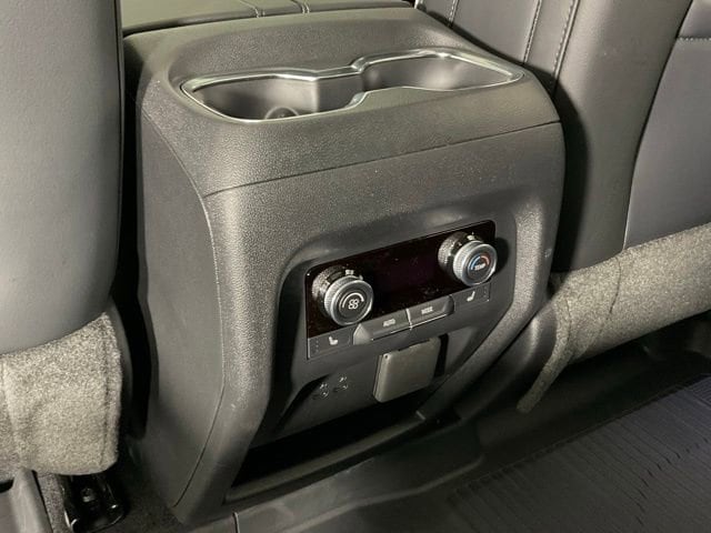 2026 Buick Enclave Avenir - Photo 25