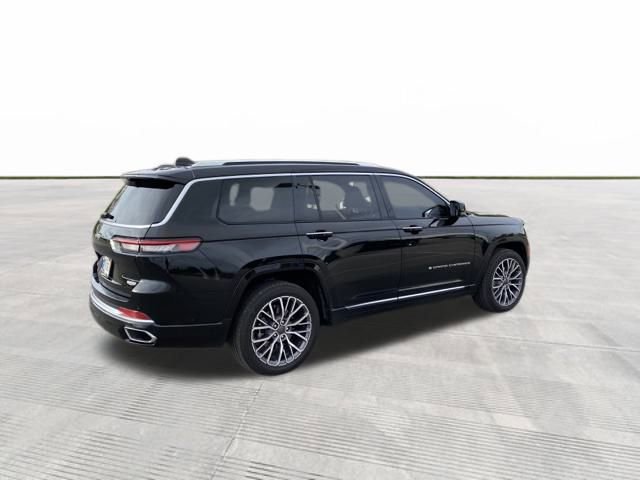 2021 Jeep Grand Cherokee L Summit Reserve photo 2