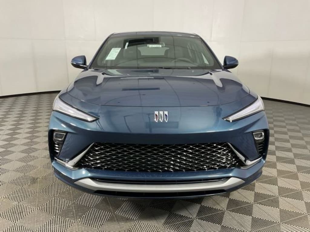 New 2026 Buick Envista Avenir SUV