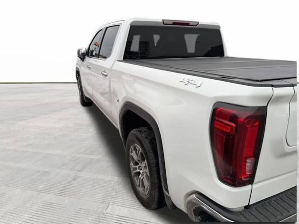 Used 2023 GMC Sierra 1500 SLT Truck