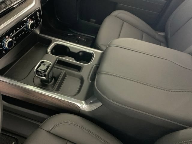 2026 GMC Sierra 1500 SLT - Photo 21
