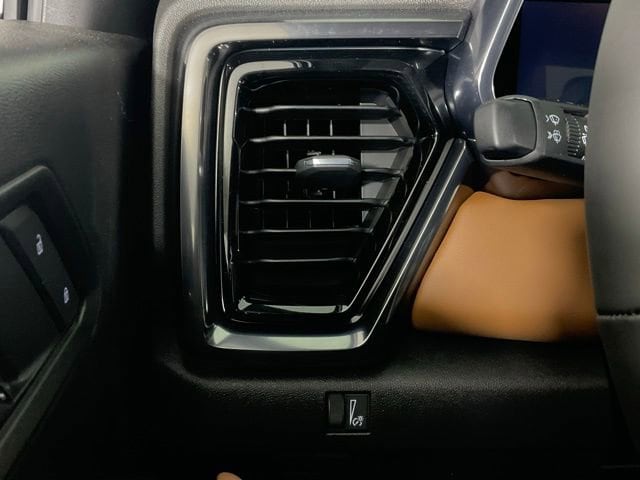 2026 GMC Canyon AT4 - Photo 19