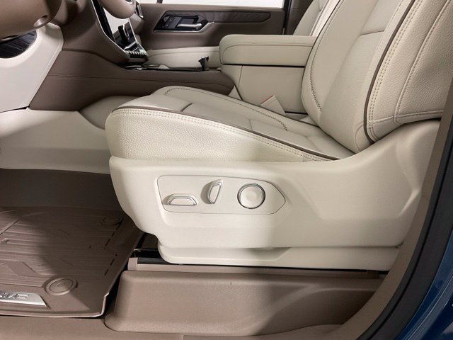 2026 GMC Yukon XL Denali - Photo 33