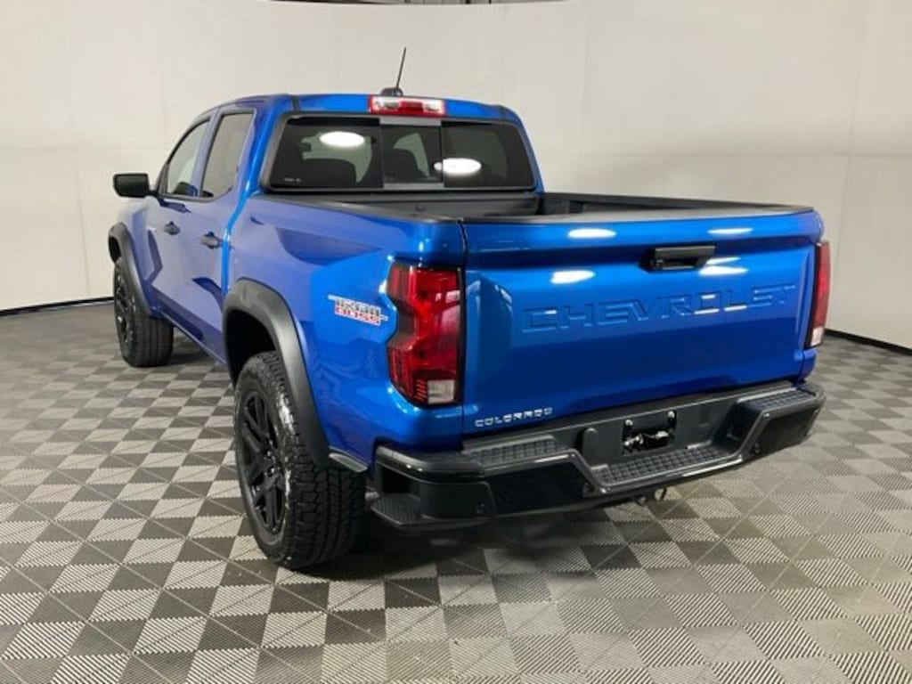 Used 2024 Chevrolet Colorado Trail Boss Truck