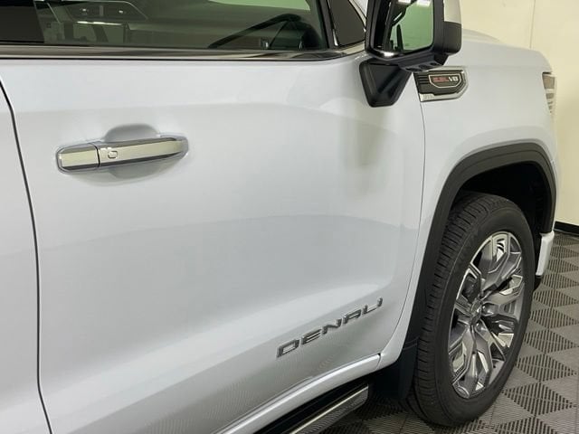 2026 GMC Sierra 1500 Denali - Photo 9