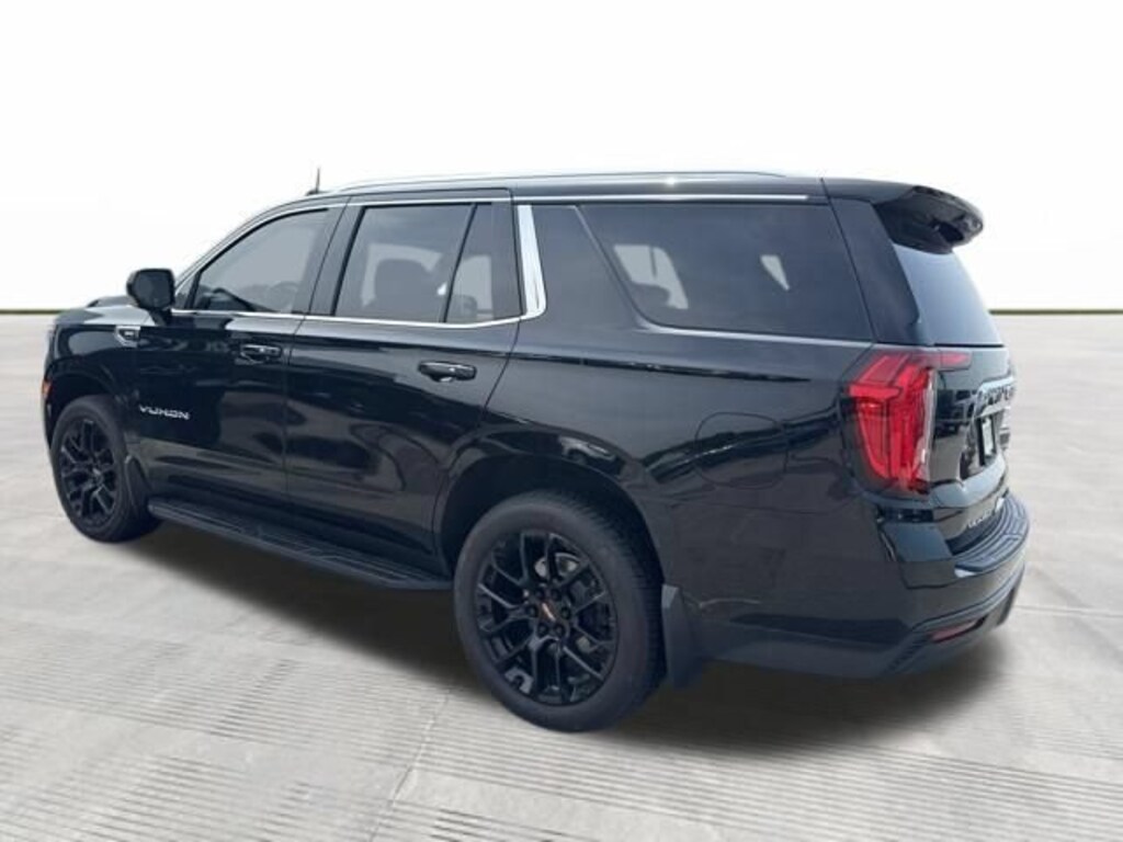 Used 2022 GMC Yukon SLE SUV