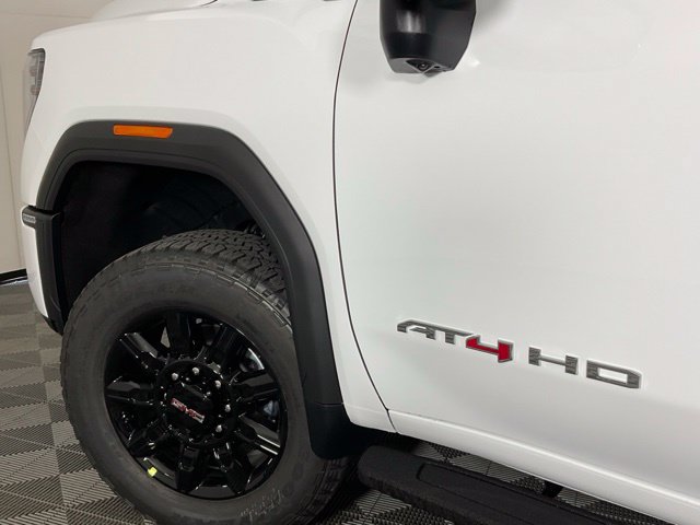 2026 GMC Sierra 2500HD AT4 - Photo 40