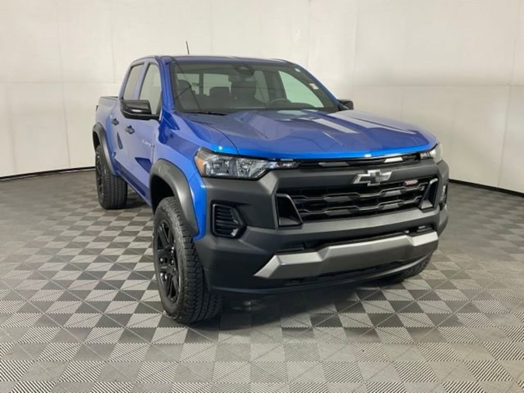 Used 2024 Chevrolet Colorado Trail Boss Truck