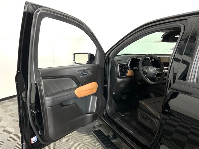 2026 GMC Canyon AT4 - Photo 29