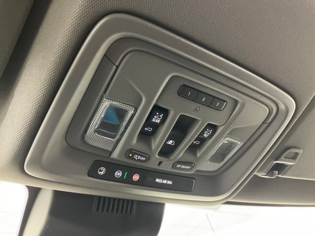 2026 GMC Sierra 1500 SLT - Photo 17