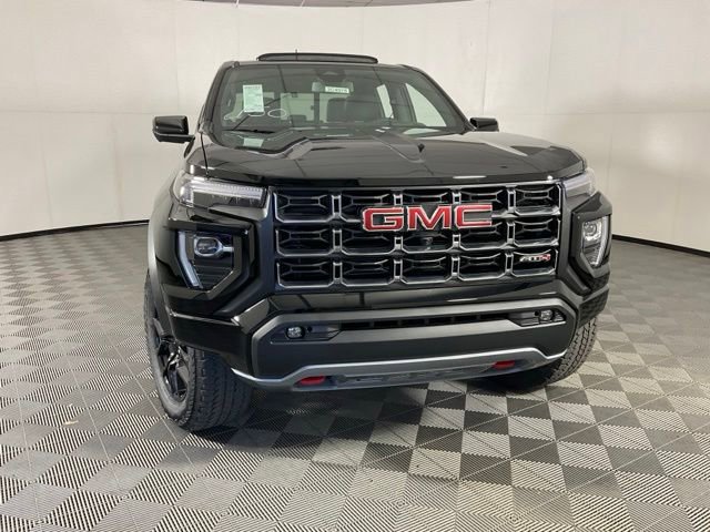 2026 GMC Canyon AT4 - Photo 10