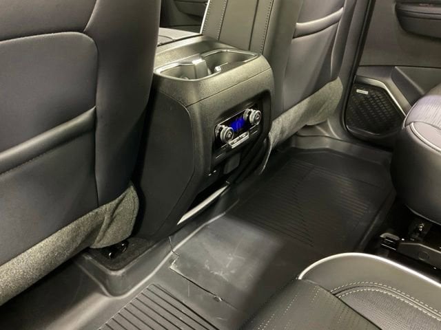 2026 Buick Enclave Sport Touring - Photo 17