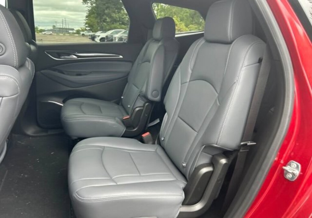 Used 2024 Buick Enclave Essence SUV